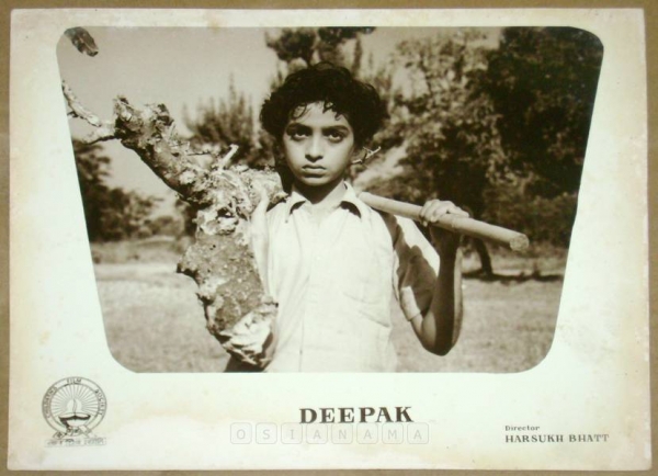 Photographic Lobby Cards
0820356.CINE.lbp
Photographic Lobby Cards
0820356.CINE.lbp