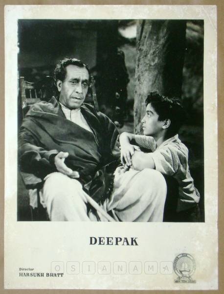 Photographic Lobby Cards
0820360.CINE.lbp
Photographic Lobby Cards
0820360.CINE.lbp