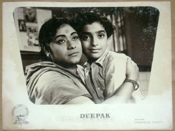 Photographic Lobby Cards
0820363.CINE.lbp
Photographic Lobby Cards
0820363.CINE.lbp