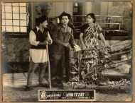 
Photographic Lobby Cards
817564.CINE.lbp
