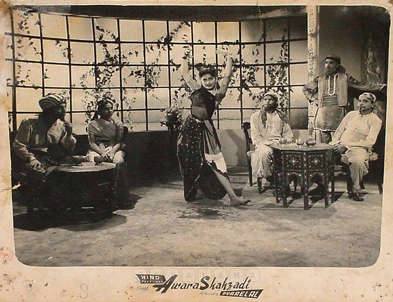 
Photographic Lobby Cards
0817734.CINE.lbp
