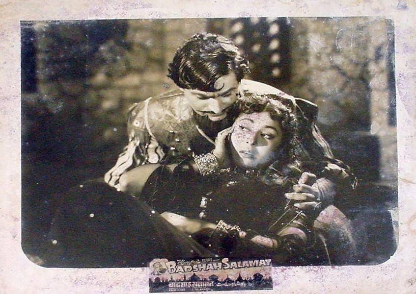 Photographic Lobby Cards
0818060.CINE.lbp