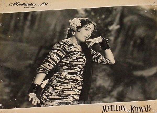 Photographic Lobby Cards
0825133.CINE.lbp