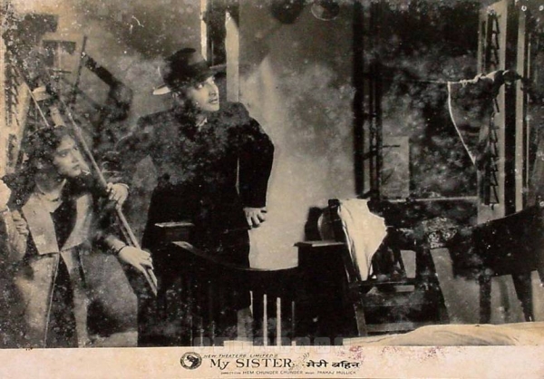 Meri Bahen
1944
Banner New Theatres Ltd.
Producer B. N. Sircar
Director Hem Chunder
Photographic Lobby Card
0825306