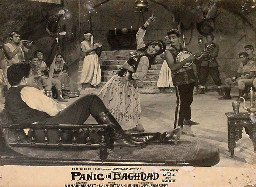 Photographic Lobby Cards
0826602.CINE.lbp