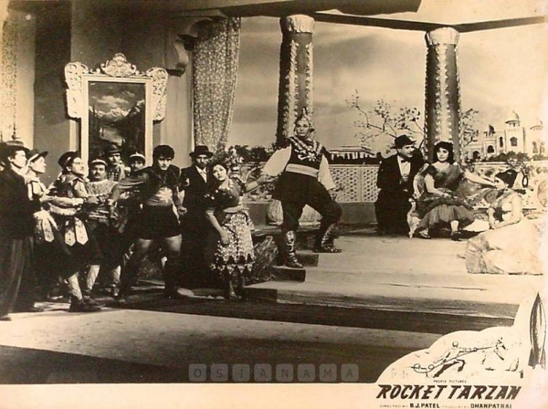 Photographic Lobby Cards
0828168.CINE.lbp
Photographic Lobby Cards
0828168.CINE.lbp