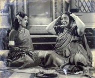 Photographic Stills & Negatives
915871.CINE.pho Photographic Stills & Negatives
915871.CINE.pho