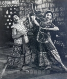 Photographic Stills & Negatives
918147.CINE.pho Photographic Stills & Negatives
918147.CINE.pho